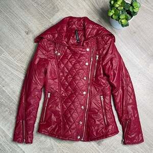 W118 By WALTER BAKER Women's Red Quilted Moto Biker Jacket